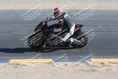 media/Jan-14-2024-SoCal Trackdays (Sun) [[2e55ec21a6]]/Turn 10 Inside (110pm)/